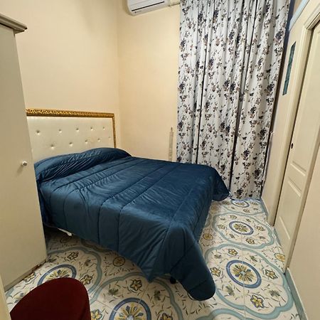 Beb Rosy Bed & Breakfast Naples Exterior photo