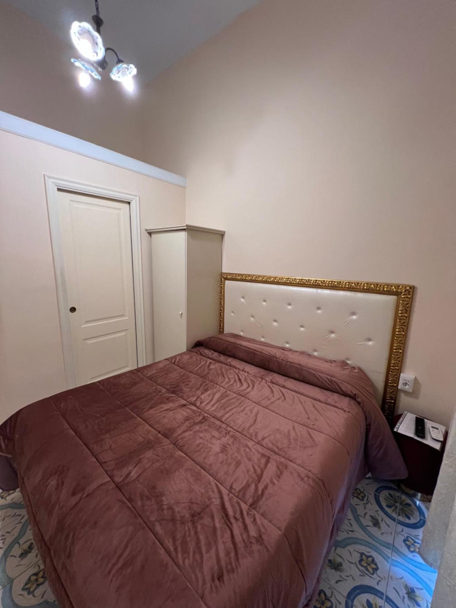 Beb Rosy Bed & Breakfast Naples Exterior photo